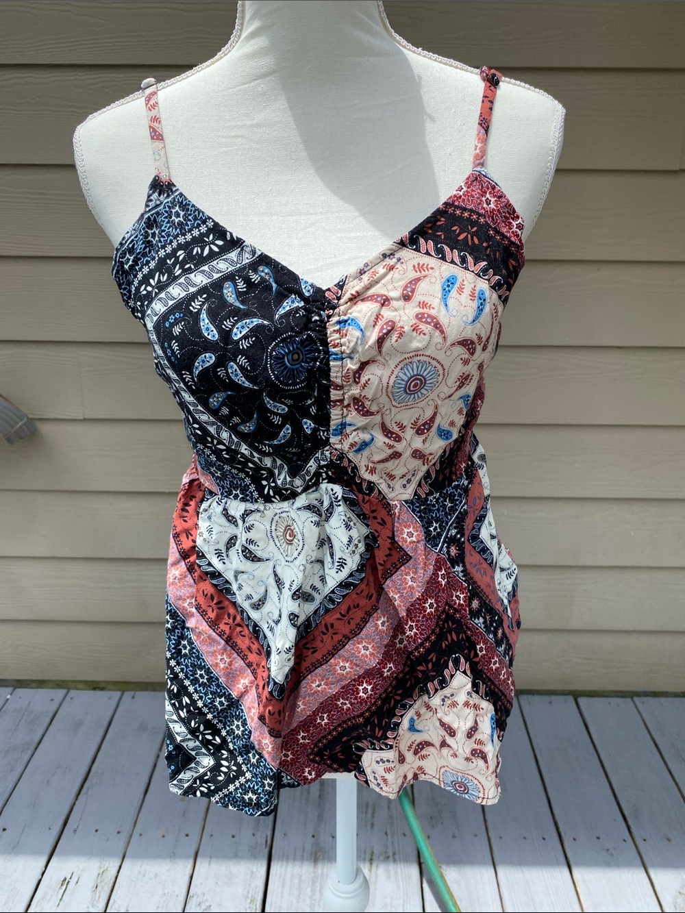 4/$20 Shyanne spaghetti strap top